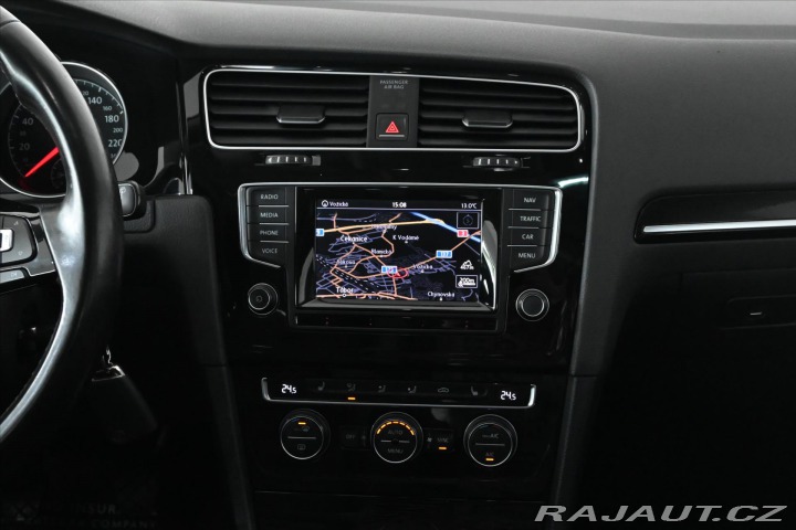 Volkswagen Golf 1,6 TDI 77kW HIGHLINE Pan 2014