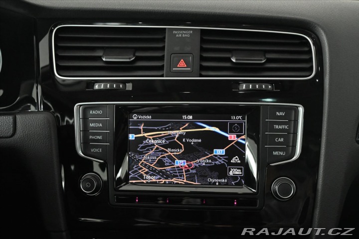 Volkswagen Golf 1,6 TDI 77kW HIGHLINE Pan 2014