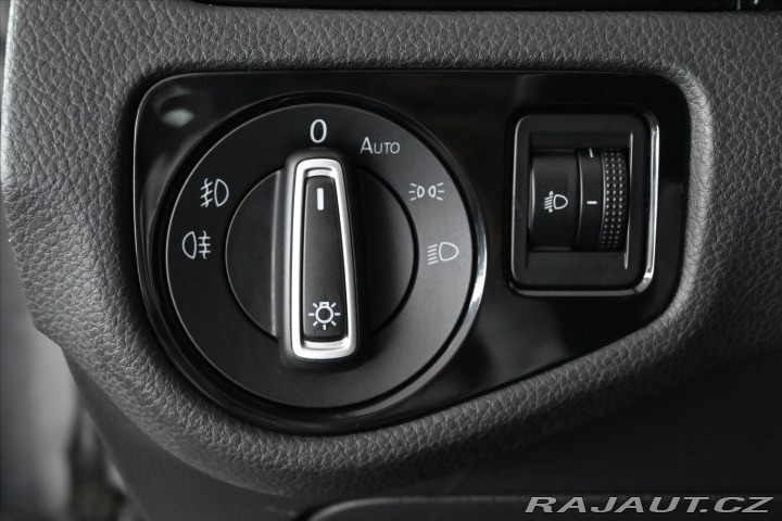 Volkswagen Golf 1,6 TDI 77kW HIGHLINE Pan 2014