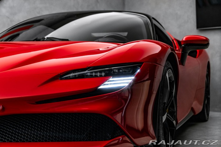Ferrari SF90 Lift, kamera 2023