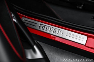 Ferrari SF90 Lift, kamera 2023