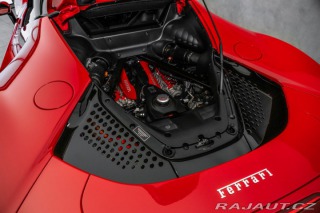 Ferrari SF90 Lift, kamera 2023