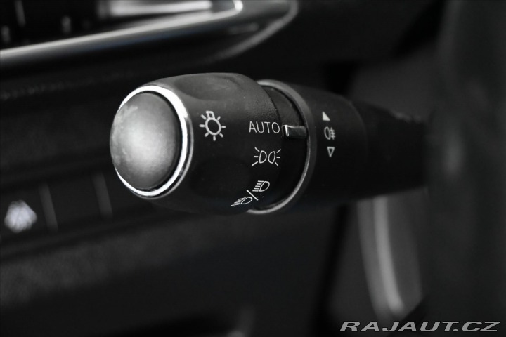 Peugeot 3008 1,5 BLUEHDI 96 kW AT/8 AL 2022