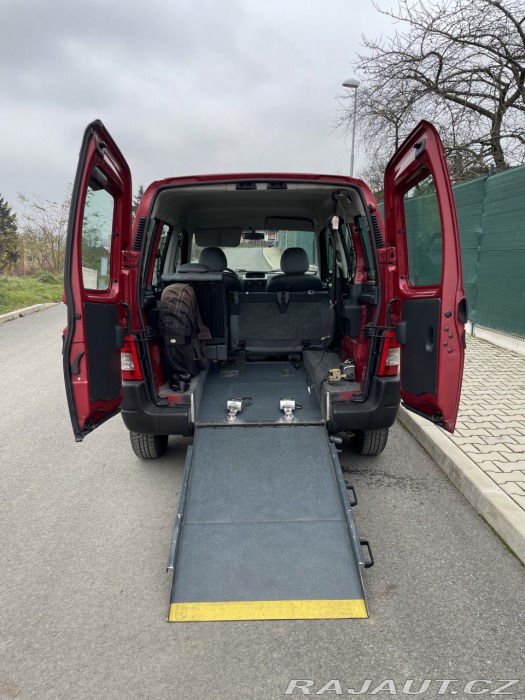 Citroën Berlingo pro převoz vozíčkáře