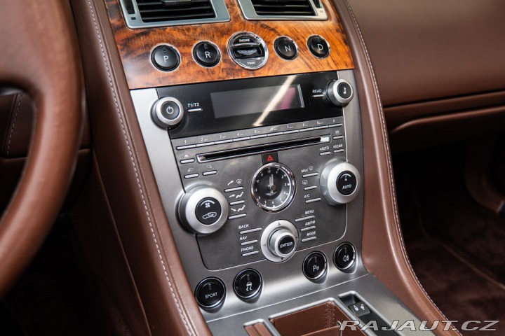 Aston Martin DB9 V12 2008
