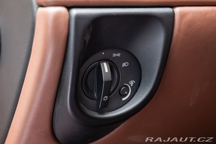Aston Martin DB9 V12 2008