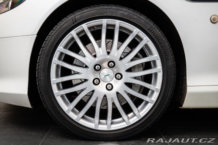 Aston Martin DB9 V12 2008