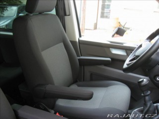 Volkswagen Transporter 2,0 TDI 150PS  L2H1 Kombi 2024