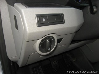 Volkswagen Transporter 2,0 TDI 150PS  L2H1 Kombi 2024