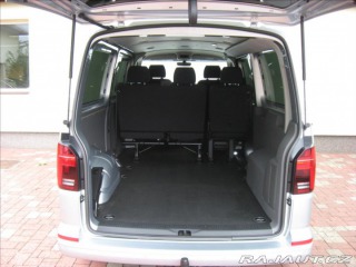 Volkswagen Transporter 2,0 TDI 150PS  L2H1 Kombi 2024