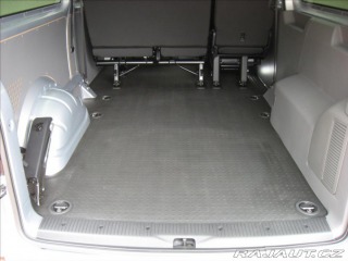 Volkswagen Transporter 2,0 TDI 150PS  L2H1 Kombi 2024