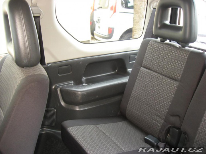 Suzuki Jimny 1,3 86PS Comfort 4x4 2011