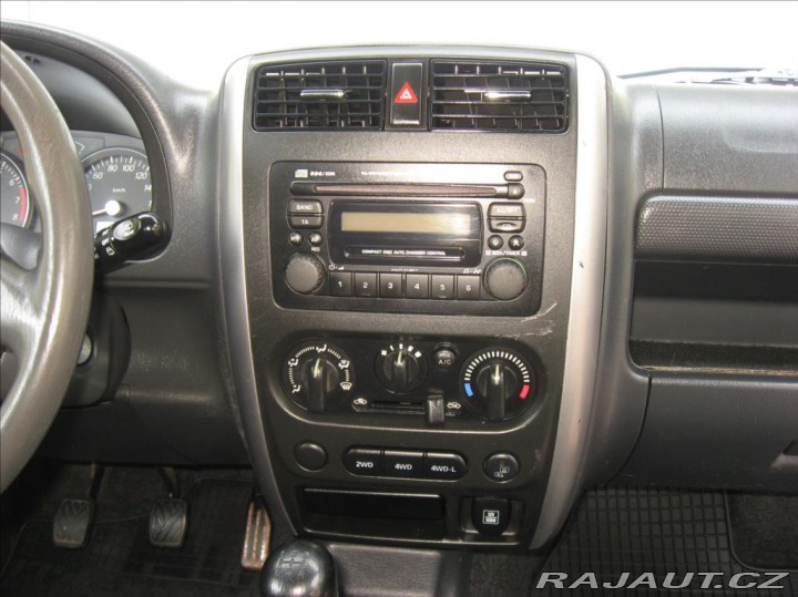 Suzuki Jimny 1,3 86PS Comfort 4x4 2011