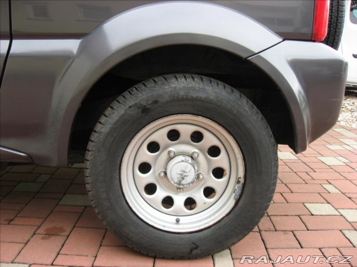 Suzuki Jimny 1,3 86PS Comfort 4x4 2011