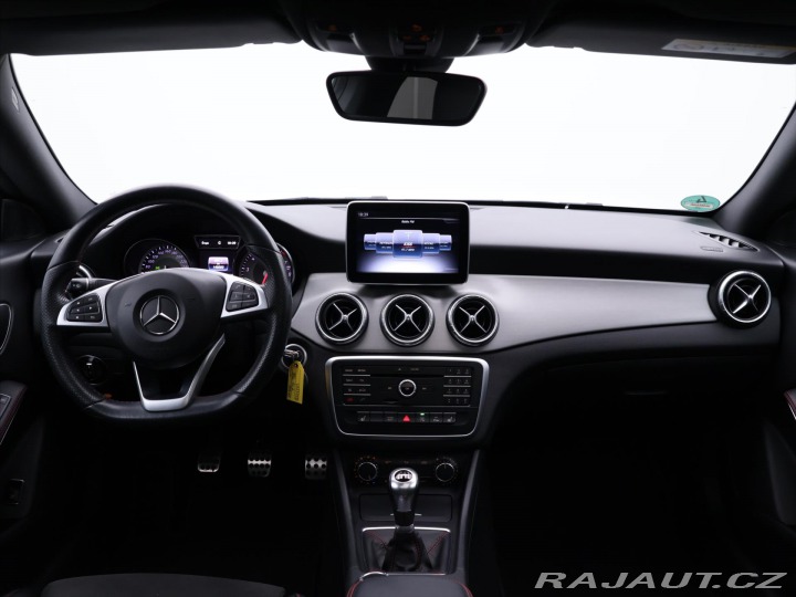 Mercedes-Benz CLA 1,6 90kW AMG-Line Xenon 2016