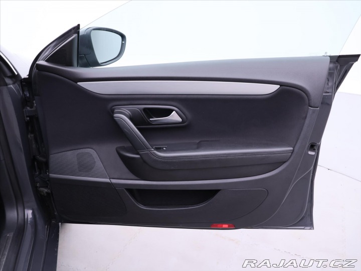 Volkswagen CC 2,0 TDI 103kW Sport Xenon 2012