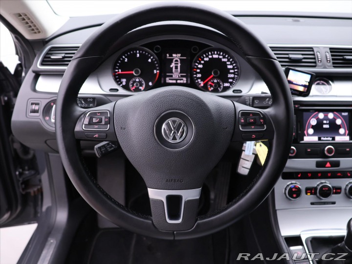 Volkswagen CC 2,0 TDI 103kW Sport Xenon 2012