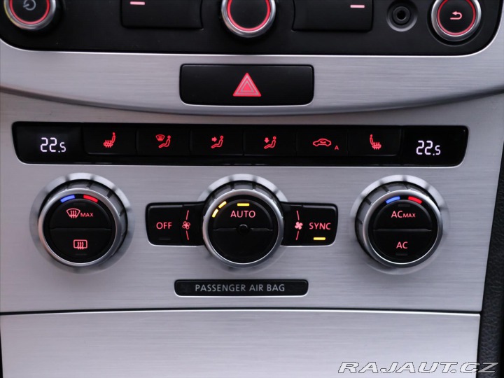 Volkswagen CC 2,0 TDI 103kW Sport Xenon 2012