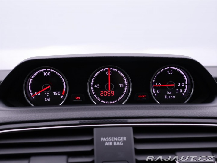 Volkswagen Scirocco 2,0 TDI 110kW DSG R-Line 2017