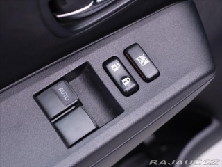 Toyota Yaris 1,3 VVT-i 73kW CVT CZ 1.M 2012