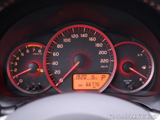 Toyota Yaris 1,3 VVT-i 73kW CVT CZ 1.M 2012