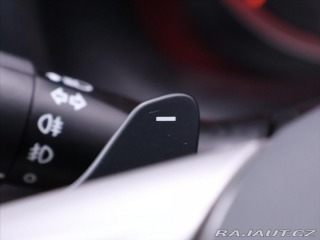 Toyota Yaris 1,3 VVT-i 73kW CVT CZ 1.M 2012