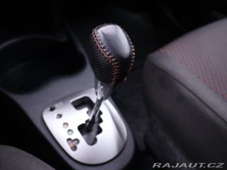 Toyota Yaris 1,3 VVT-i 73kW CVT CZ 1.M 2012