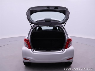 Toyota Yaris 1,3 VVT-i 73kW CVT CZ 1.M 2012