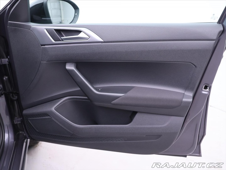 Volkswagen Taigo 1,0 TSI DSG Style 1.Maj D 2024