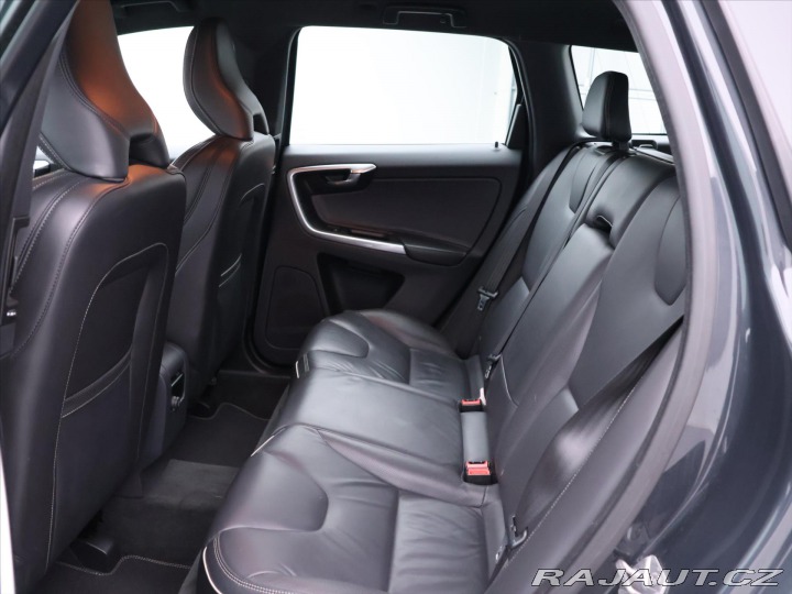 Volvo XC60 2,0 D3 R-Design Kůže Taž. 2015