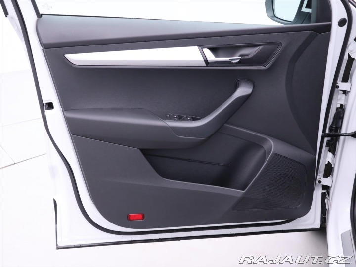 Škoda Karoq 1,0 TSI Business Navi ACC 2021