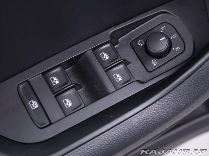 Škoda Karoq 1,0 TSI Business Navi ACC 2021