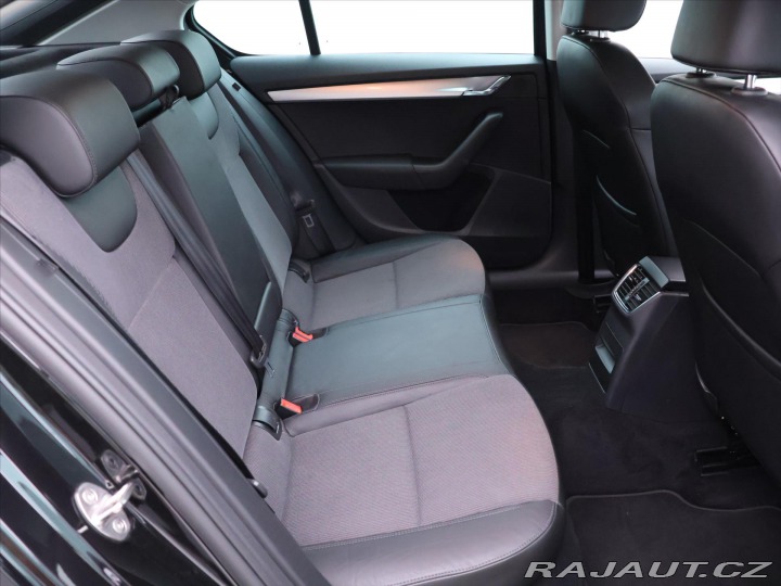 Škoda Octavia 1,4 TSI 110kW Clever Navi 2018