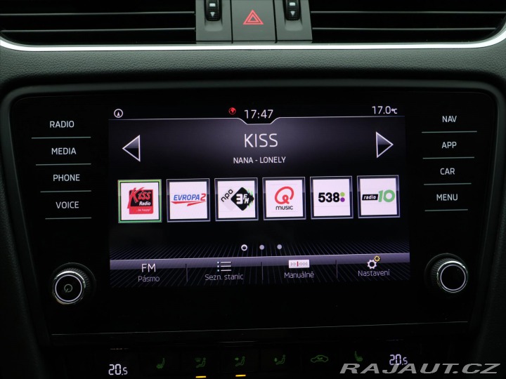 Škoda Octavia 1,6 TDI DSG Business Navi 2019