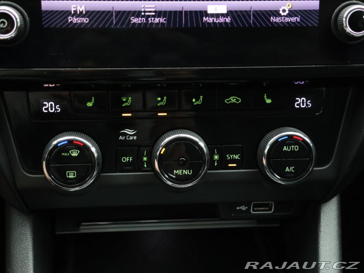 Škoda Octavia 1,6 TDI DSG Business Navi 2019