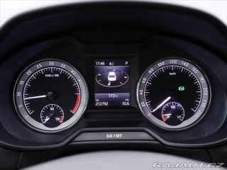 Škoda Octavia 1,6 TDI DSG Business Navi 2019