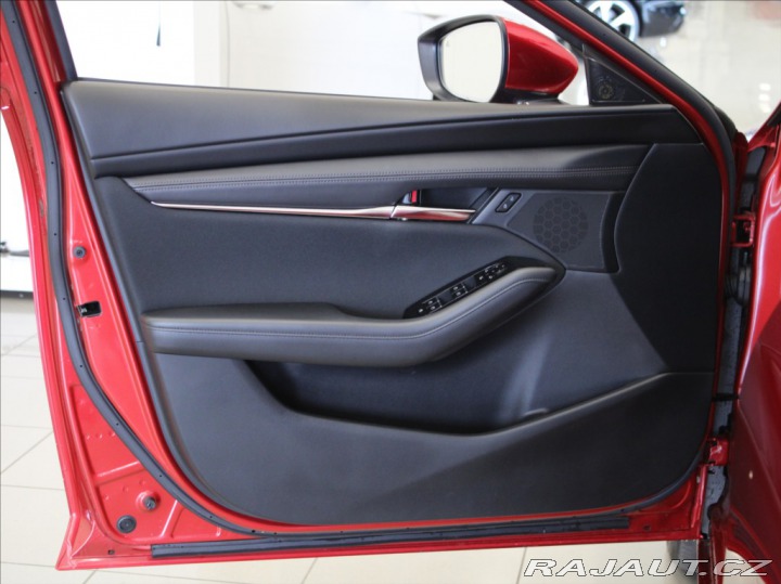 Mazda 3 2,0 X180 1.majitel ČR 251 2019