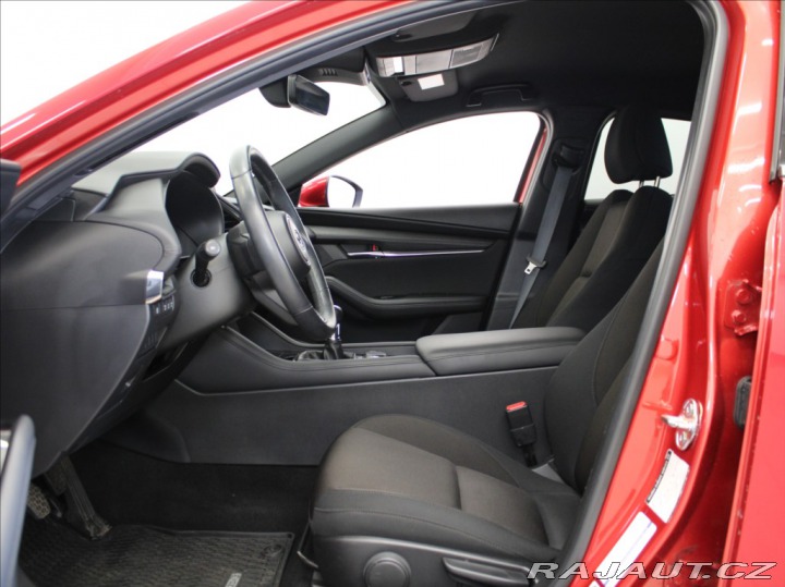 Mazda 3 2,0 X180 1.majitel ČR 251 2019