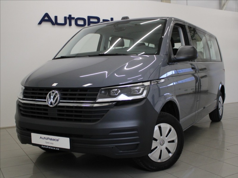 Volkswagen Caravelle 2,0 TDi 110kW Long 9-míst