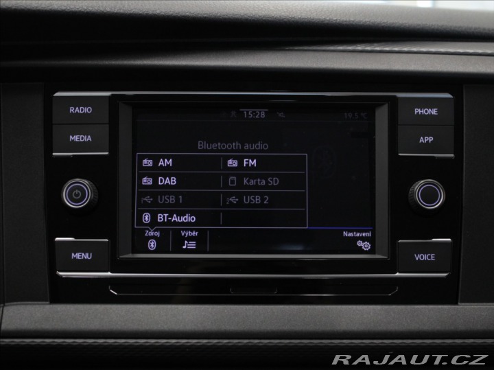 Volkswagen Caravelle 2,0 TDi 110kW Long 9-míst 2023