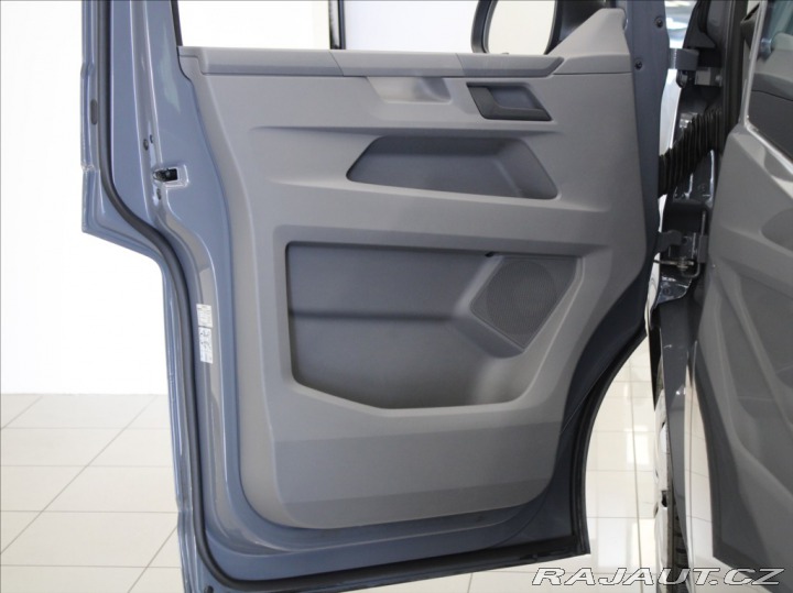 Volkswagen Caravelle 2,0 TDi 110kW Long 9-míst 2023