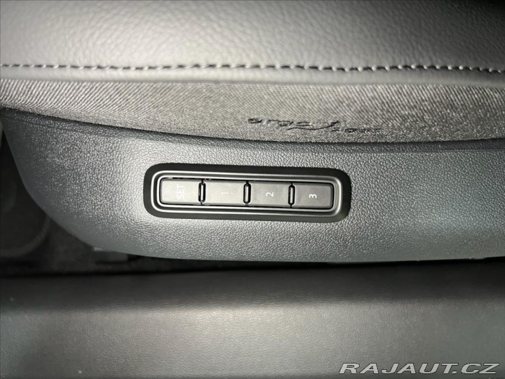 Škoda Superb 2,0 TDI 142 KW DSG 4X4 L& 2024