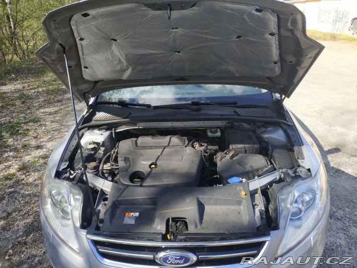 Ford Mondeo 2,0 2011 278000tkm tdci 2011