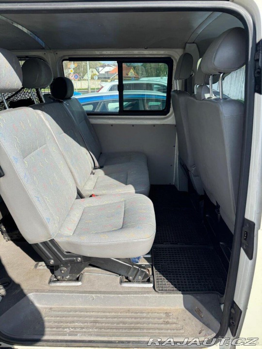 Volkswagen Transporter 1,9 T5 77kw 2005