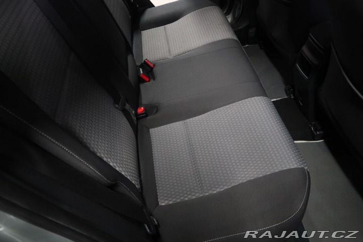 Toyota Auris 1.8Hybrid,CZ,Comfort,AT 2019