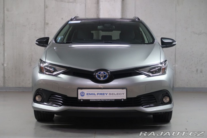 Toyota Auris 1.8Hybrid,CZ,Comfort,AT 2019