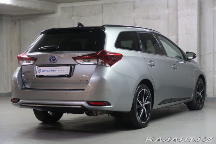 Toyota Auris 1.8Hybrid,CZ,Comfort,AT 2019