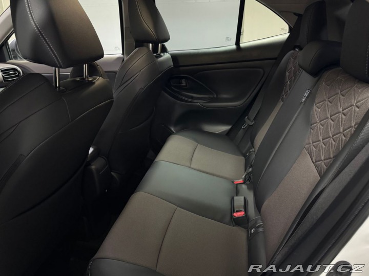 Toyota Yaris Cross Executive Tech 1.5 Hybri 2025