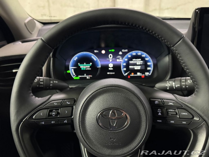 Toyota Yaris Cross Executive Tech 1.5 Hybri 2025