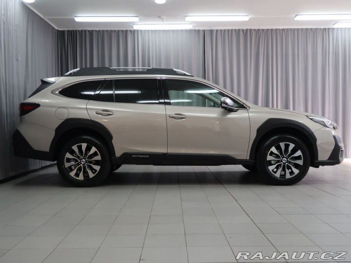 Subaru Outback TOURING+hnědá kůže. Dodán 2025